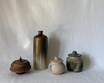 手作りスタジオ陶器スラブ花瓶、質感のあるセラミック生け花花瓶