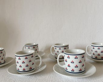 Vintage 1982 Copco Country Fine Porcelain Red Dot Floral Espresso Coffee Cups w Saucers, Blue Red Minimal Floral Easter/Holiday Dining Set
