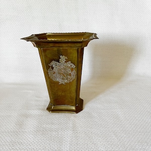 Vintage Solid Brass Vase Etched Lion Griffon Dragon Bird Old Quality Antique Old brass, Vintage Decorative Vase, Old Minimal Home Decoration