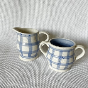Vintage 1998 Country Living Dry Goods Blue Checker Stoneware 4&quot; 8oz Creamer Pitcher and Sugar Pottery Creamer & Sugar set Flecked Coffee Set