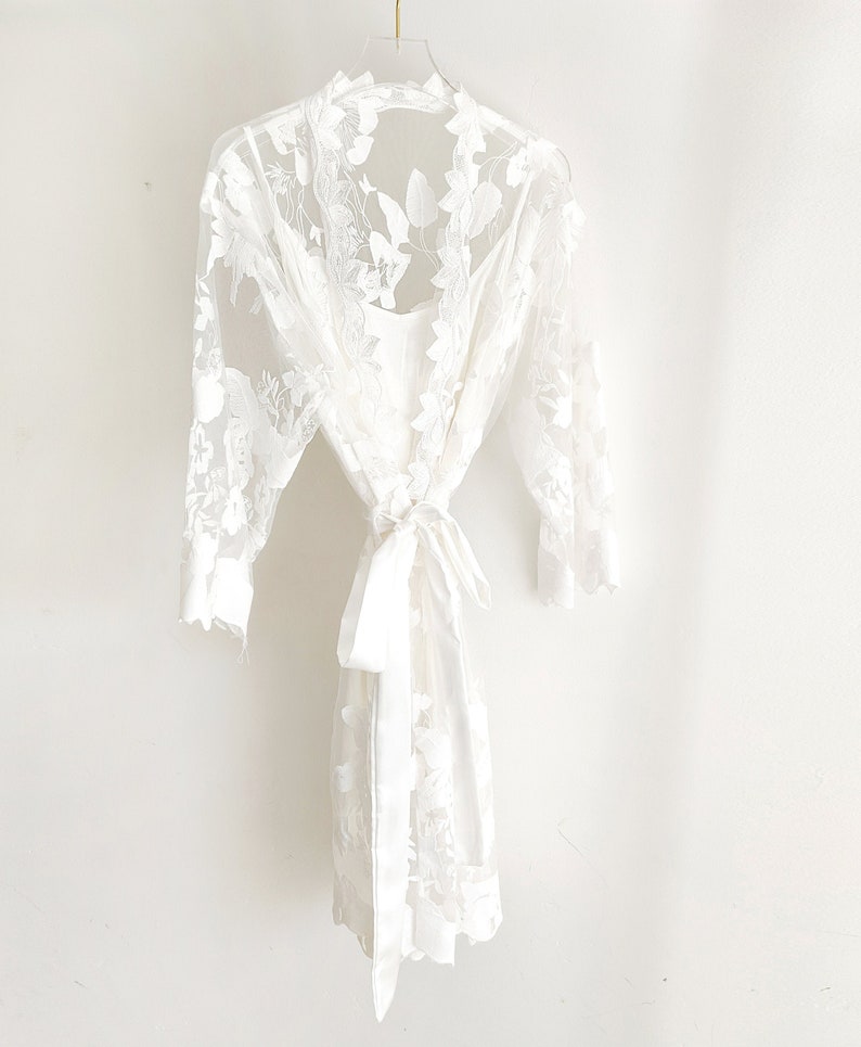 Bridal Lace Robe | Bachelorette Gift | Bridal Party Robe | Bridal Party Gift | Destination Beach Wedding Robes (White Bridal Robe)