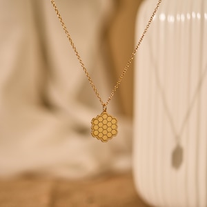 Personalized James Webb Space Necklace, JWST Gold Necklace, 18K Gold Space Charm Necklace, Academia Science Jewelry, Graduation Gift, GS0090