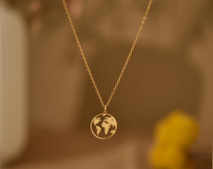World Map Necklace, Travel Necklace, Minimalist Earth Necklace, Adventure Awaits Necklace, Travel Lover Gift, Gifts for Mom, GS0057