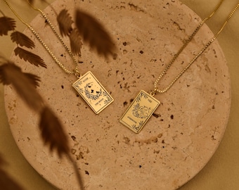 Tarot Necklace, Tarot Card Necklace, Wheel of Fortune Necklace, Tarot Card Spiritual Necklace, Christmas Gifts, Gifts for Mom, GS0093