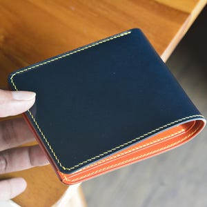Cartera de piel de cordero azul marino y buttero naranja. Cartera plegable de piel de cordero en 10 colores. Cartera de regalo para hombre.