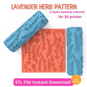Op de afbeelding: Een lichtblauwe deegroller en twee oranje en blauwe platen met een lavendel kruidenpatroon. De tekst "LAVENDER HERB PATTERN" staat bovenaan en "STL File Instant Download" onderaan. De afbeelding is voor 3D-printen.