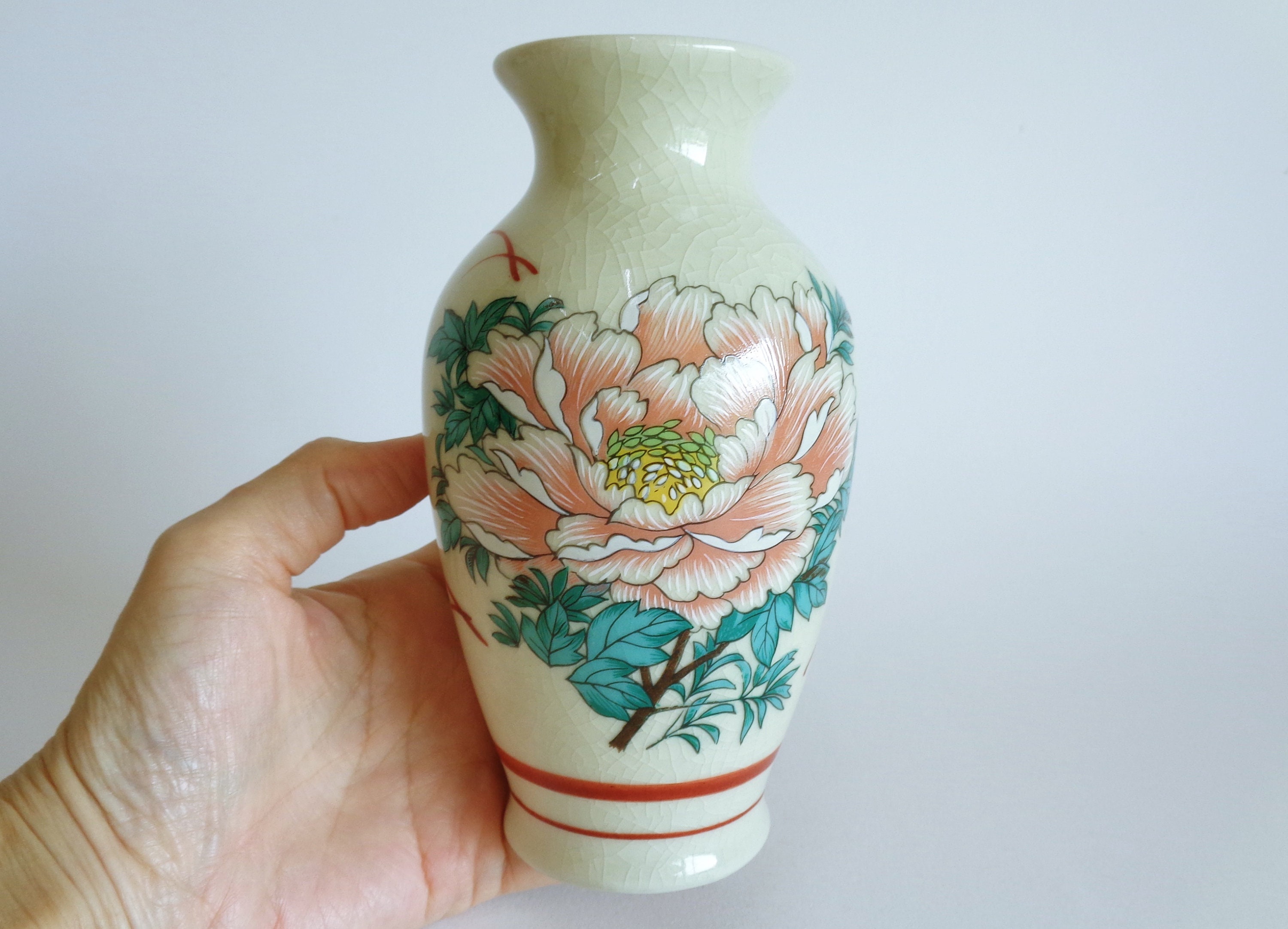 2709 Kutani Flower vase Japanese Kutaniyaki Hand painted Etsy