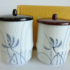 Japanese tea cups pair Meoto Yunomi Mino ware Shino  Pottery Chawans # Genuine Pack Box #1703