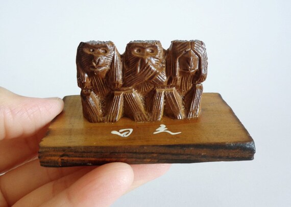 木製 三猿 彫刻 木彫り　サル　昭和レトロ　ビンテージ　骨董　アンティーク　置物 木製 三猿 彫刻 木彫り サル 昭和レトロ ビンテージ 骨董