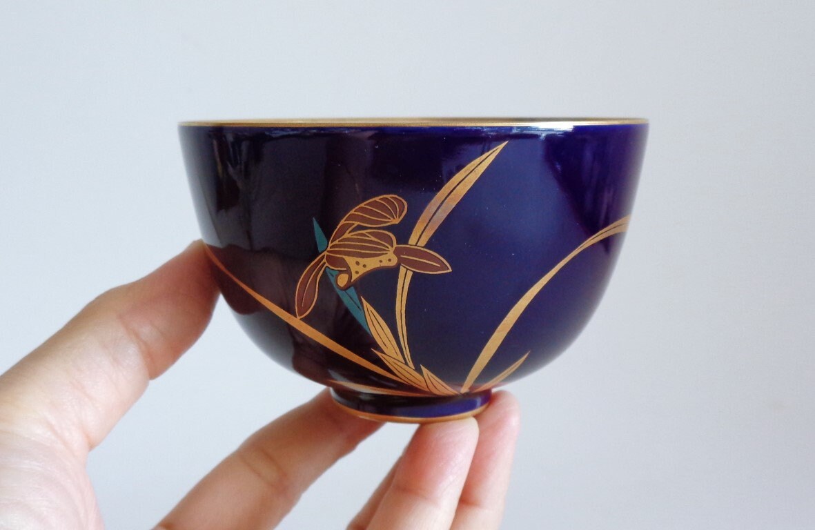 中国 花鳥紋茶碗 f2250216 美術品・アンティーク・コレクション