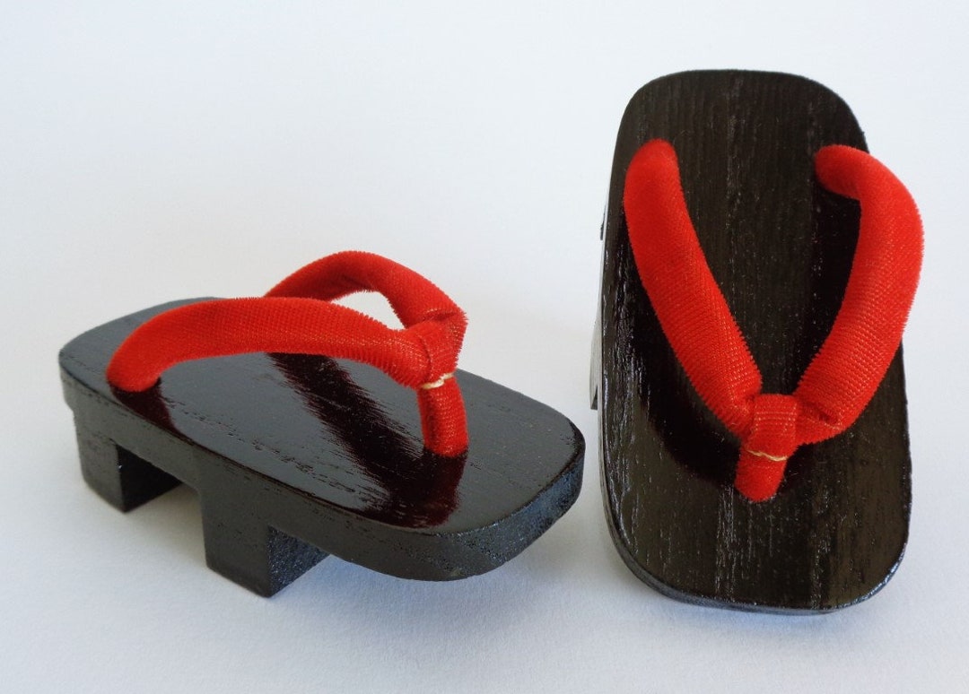 4948 Japanese Geta Wooden Mini Sandals - Etsy