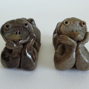 Hashi-Oki Essstäbchen Paar Japanische Folklore Kappa &quot;Flusskind&quot; Bizen yaki Studiokeramik #1680