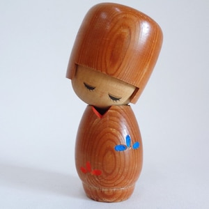 Kokeshi doll Vtg Japanese Artistic wooden Sosaku kokeshi #4467
