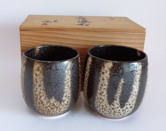 Tenmoku Glazed Yunomi Teacups: Japanese Pottery Chawan with Tomobako Box