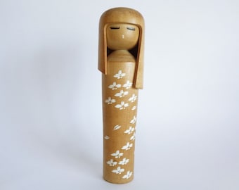 Hanagokoro Kokeshi doll by Muhitsu Miyajima ,Creative kokeshi, Vintage Japanese Artistic wooden Sosaku kokeshi ,Signed by CRAFTSMAN #8004