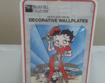 Walden Hill Collection Marilyn Monroe Decorative Wallplate Switch Plate 