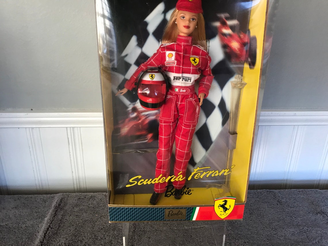 Barbie scuderia ferrari