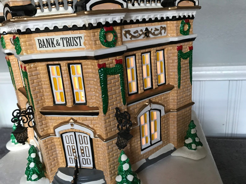 retired in 2001 Dept 56 Snow Village Bank and Trust ceramic vintage holiday decor retro Christmas design lighted Christmas Village