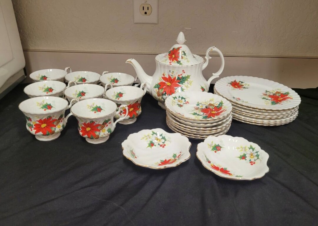 Royal Albert Yuletide Tea Set Christmas Dishes Yuletide Poinsettia