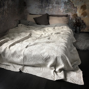 Geometric pattern bed Coverlet, Thick Linen Bedthrow, pre-washed extra wide, linen bedspread, undyed natural organic linen/cotton fabric