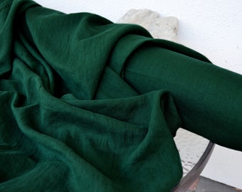 Emerald Green 100% Linen fabric 205gsm, 145cm/58inches wide. Medium weight,densely woven,prewashed,softened,for various sewn products