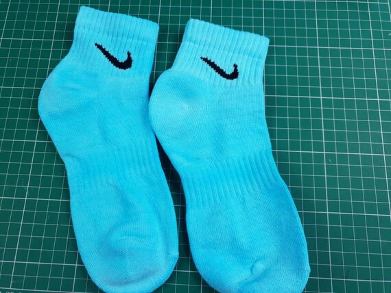 sky blue nike socks