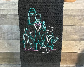 Toalla de mano de la Mansión Encantada, Toalla de anfitrión fantasma bordada, Toalla bordada de Disney, Toalla de Disney World, Toalla de Halloween de Disney