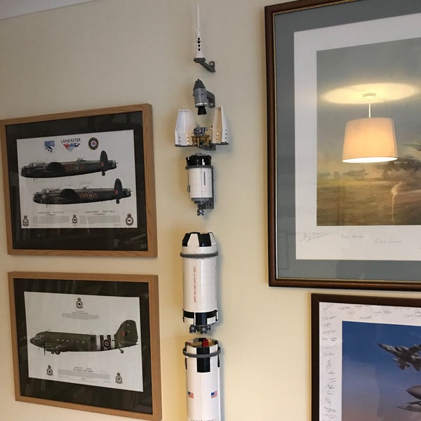 Wall Mounting Kit for displaying Apollo Saturn V rocket