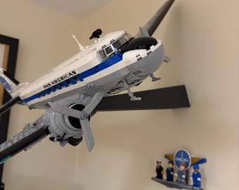 Kit di montaggio a parete per esporre il PAN AM DC-3 Dakota (11378)
