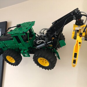 Wall Mounting Kit for displaying John Deer Skidder (4215) image 2