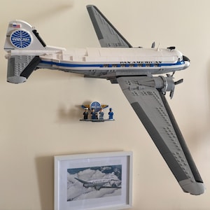 Wall Mounting Kit for displaying PAN AM DC-3 Dakota (11378) image 7