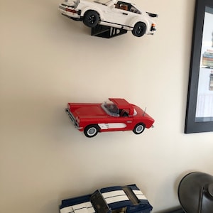 Wall mounting brackets to display LEGO ICONS, Creator, TECHNIC models: Countach, Mustang, Aston  Martin, Porsche.