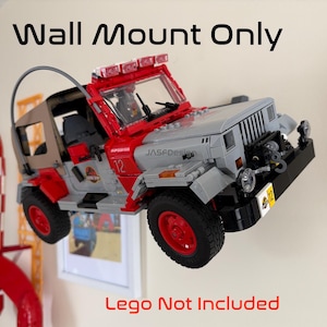 Wall Mount to display Lego JP Jeep (77984) image 1