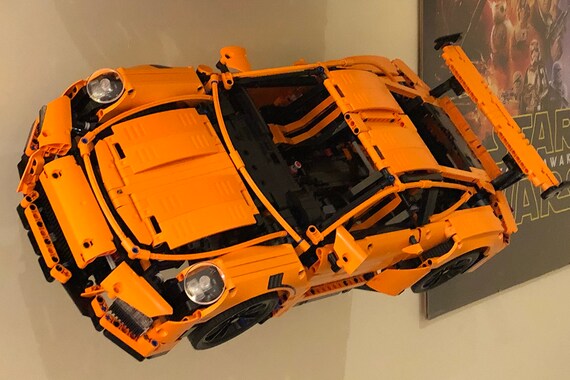 ポルシェ 911 GT3 RS を展示するための壁掛け用 STL ファイル (42056