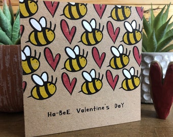 Handcrafted Bee Valentine's Day Card: Eco-Friendly Recycled Kraft
