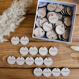 Dankesetiketten aus Holz mit Namen und Datum, Geschenketiketten, personalisierte Anhänger