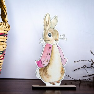 Set of 7 Peter Rabbit & Friends Figures | Wooden Peter Rabbit ...