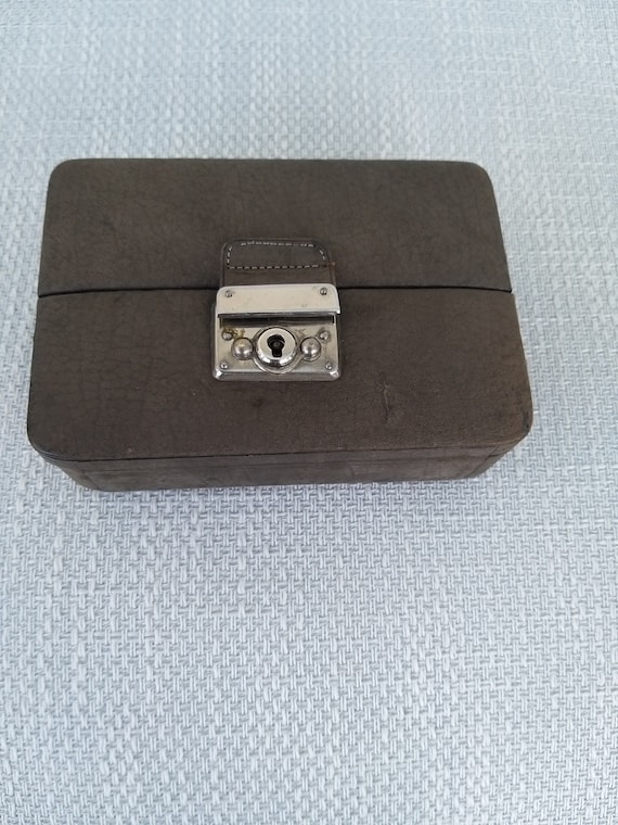 Victorian Nubuck Leather Jewellery Box