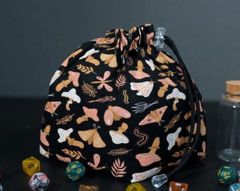 Druid dice bag with 6 pockets, dnd accessories, family game night
