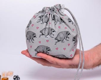 Bolsa para dados de Jimothy mapache, accesorios para juegos de rol, regalo para jugadores de D&D