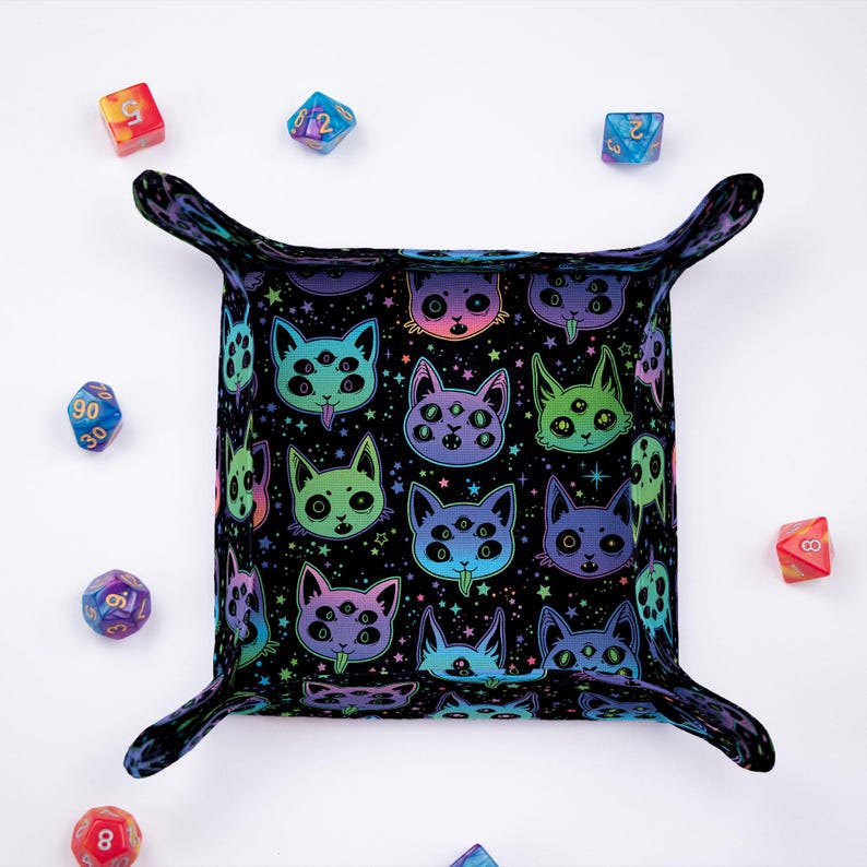 Cat dice tray, handmade dice tray, dnd stocking stuffer, dungeon master gifts