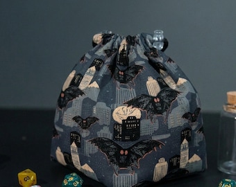 Bolsa para dados de Mothman, regalo para un jugador de D&D, regalo único para juegos de rol de mesa.