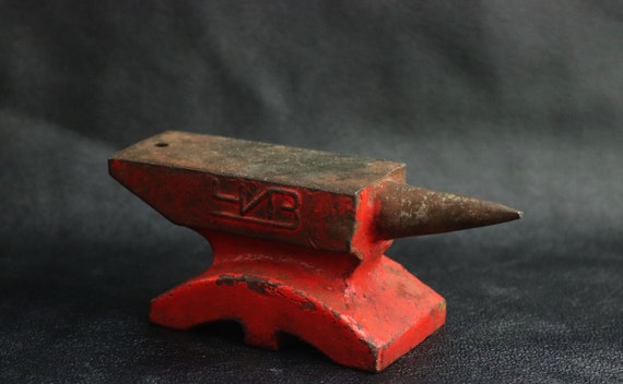 Vintage Miniature Anvil, Vintage Anvil, Soviet Anvil, Small Anvil, Antique  Anvil, Ussr Anvil, Old Anvil, Jewelers Anvil, Workshop Tool -  Finland