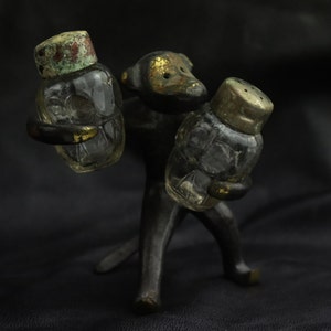 Bronze monkey with spices. Set for salt and pepper. vintage walter bosse set for spices. metal monkey. monkey figurine. spice. salt. pepper