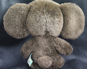 ビンテージおもちゃのチェブラーシカ。ソビエトのチェブラーシカ