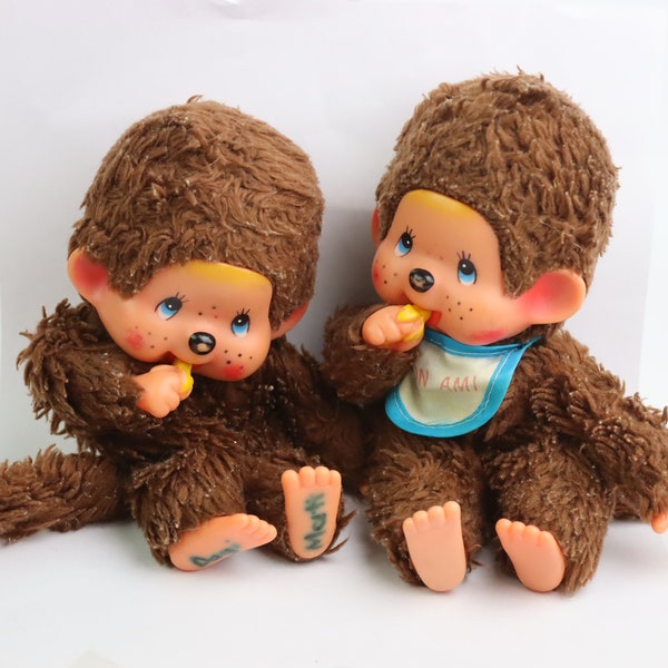 zwei Vintage weiches Monchhichi Spielzeug, Gummi Gesicht Affe, Monchhichi Sekiguchi Vintage Plüschtier, japanisches Spielzeug, Japan Vintage, Geschenkidee Spielzeug