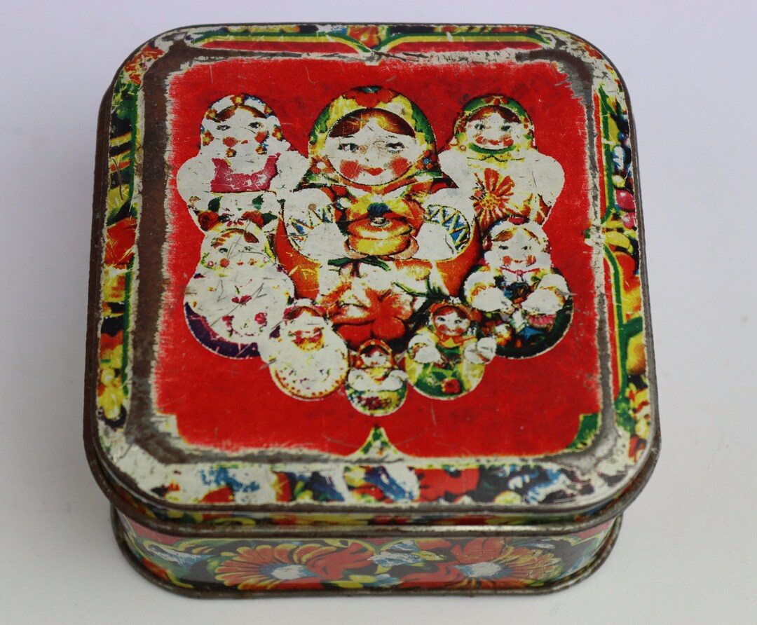 Vintage Small Metal Tin Box With the Image of Nesting Dolls, Soviet Tin