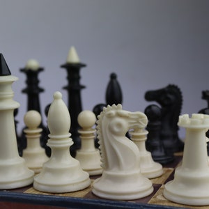 XADREZ MEMÓRIA: SOVIET CHESS SETS 4 - PEÇAS XADREZ SOVIÉTICAS 4