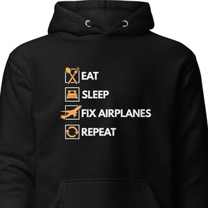 Airplane Mechanic Sweatshirt, Airplane Mechanic Clothing, Airplane Mechanic Gift For Aircraft Mechanic Sweatshirt, Aircraft H1079