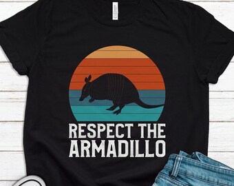 Armadillo T-Shirt Armadillo Shirt Texas Shirt Texas Gift Texan Shirt Texan Gift Armadillo Gift Armadillo Fan Shirt Armadillo Tee Gift T1577